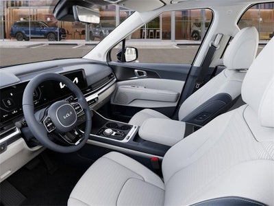 2026 Kia Carnival Hybrid Base