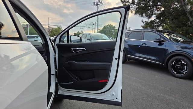 2027 Kia Sportage Hybrid EX